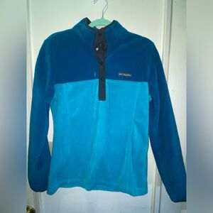 Columbia Button Up pull over
